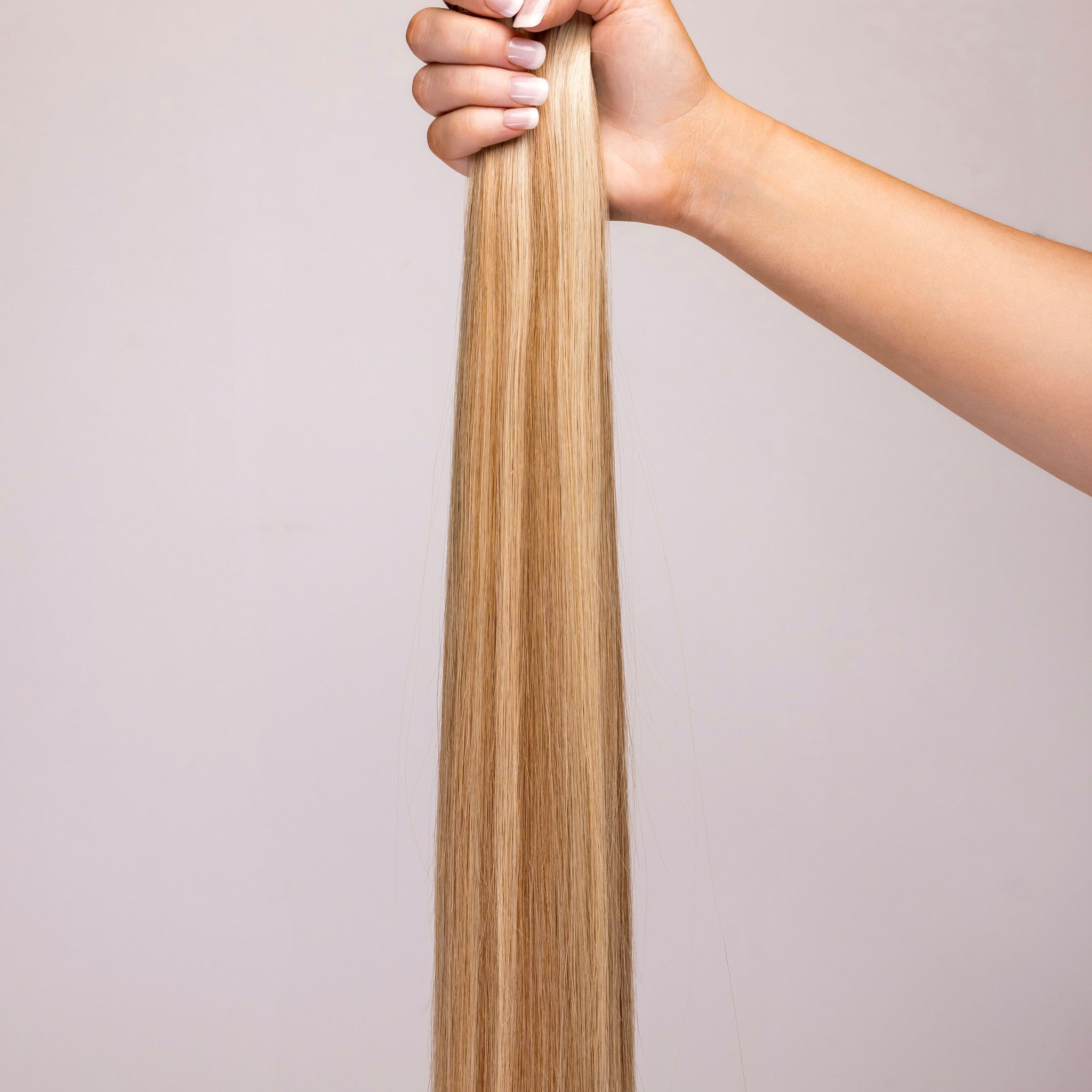 22 INCH KERATIN BONDS - BUTTERY BLONDE X CEE CEE